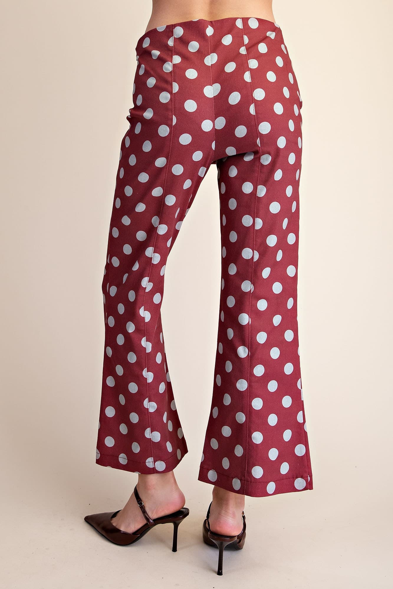 P8304 - BURGUNDY