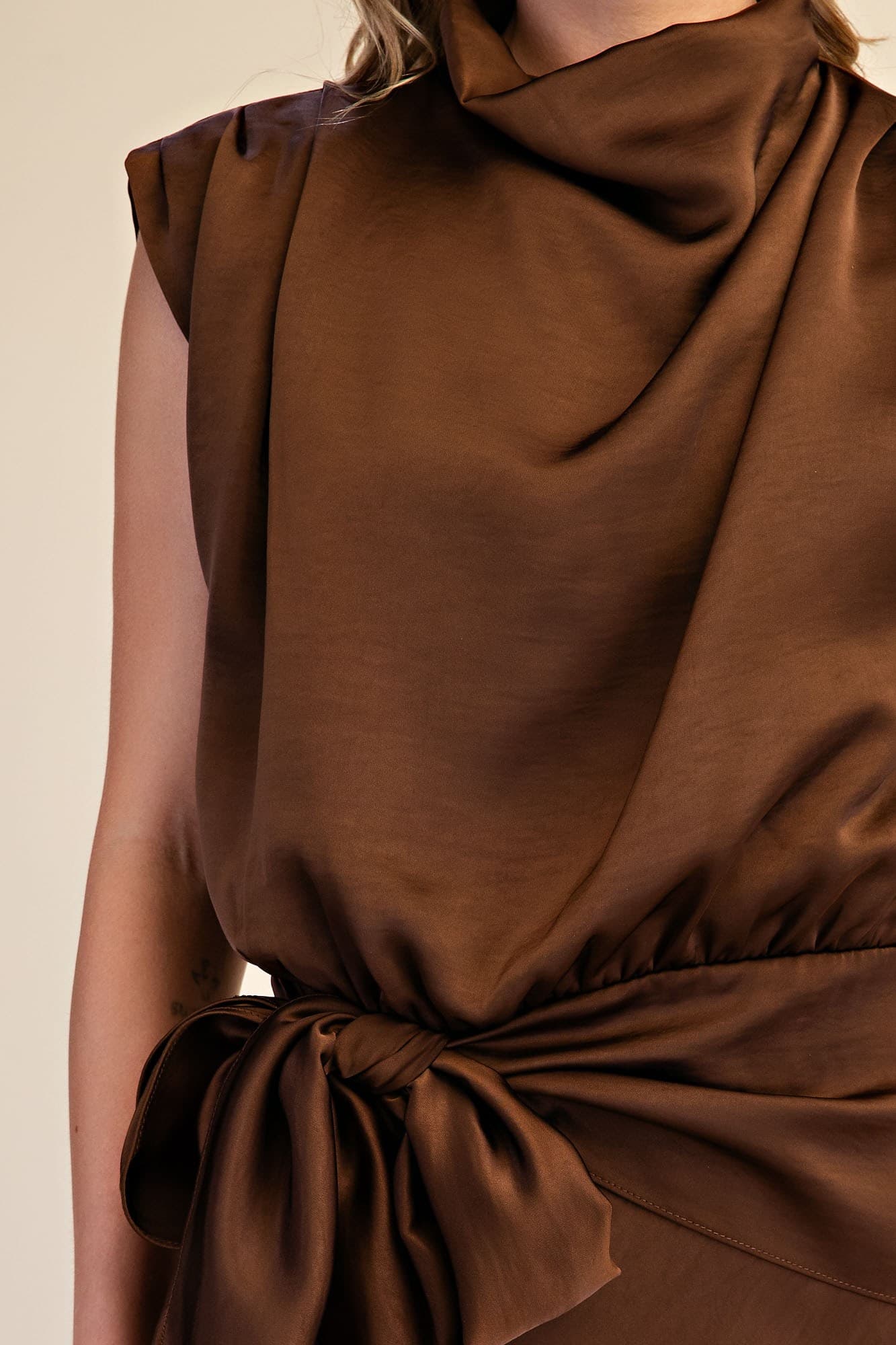 D8397 - BROWN