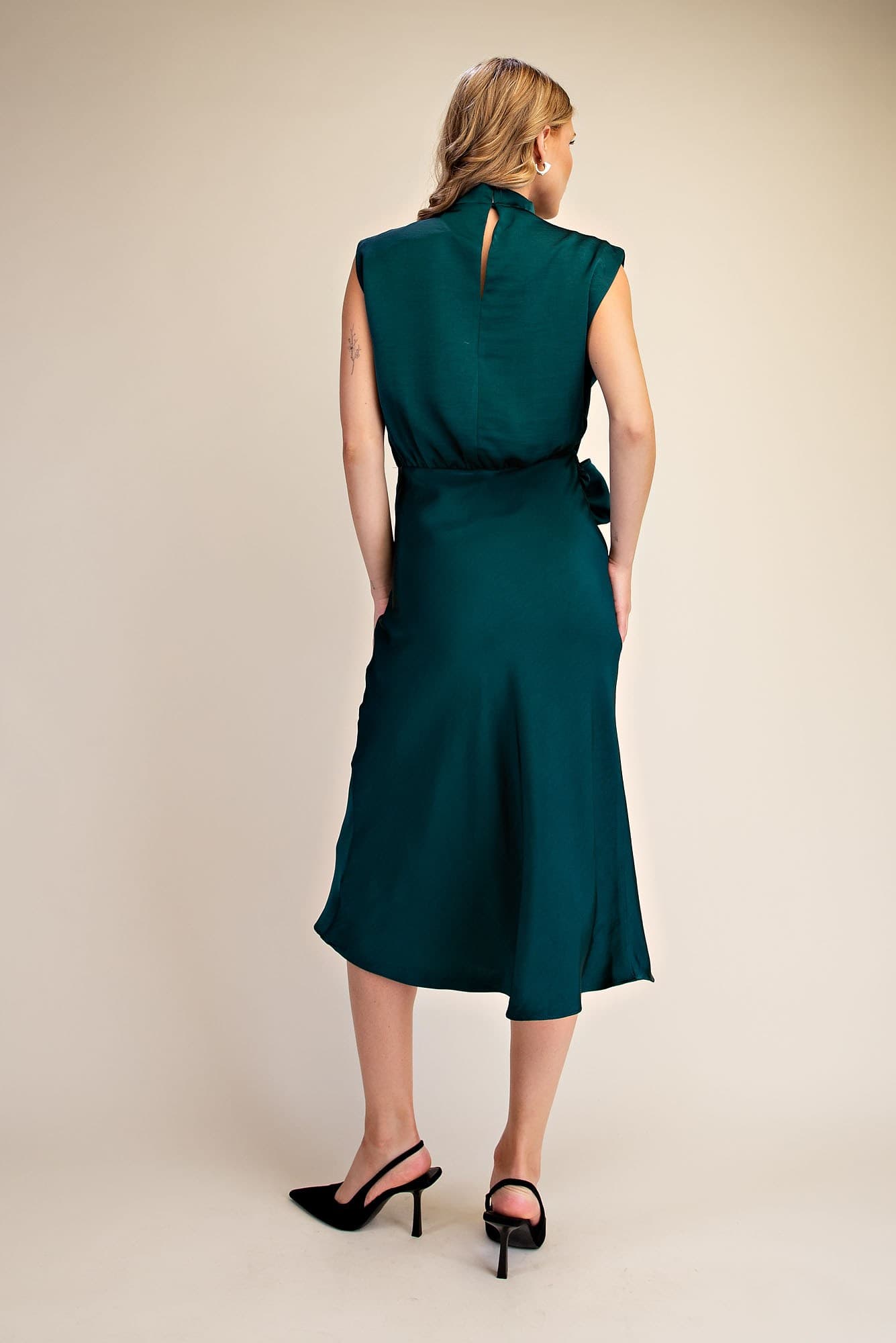 D8397 - HUNTER GREEN