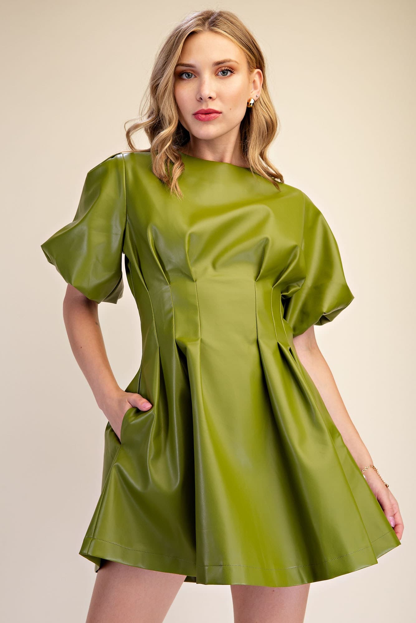 D9207 - OLIVE