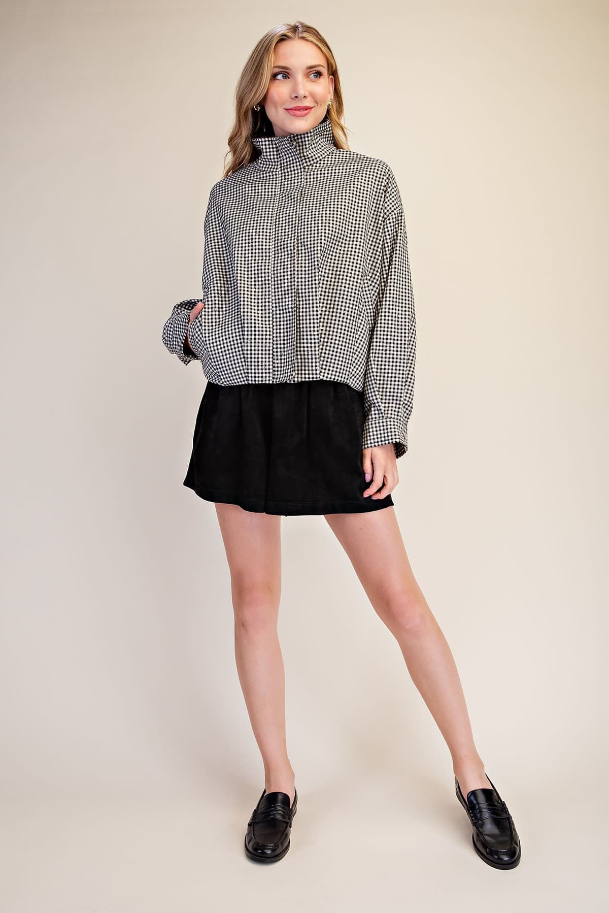 J9208 - BLACK