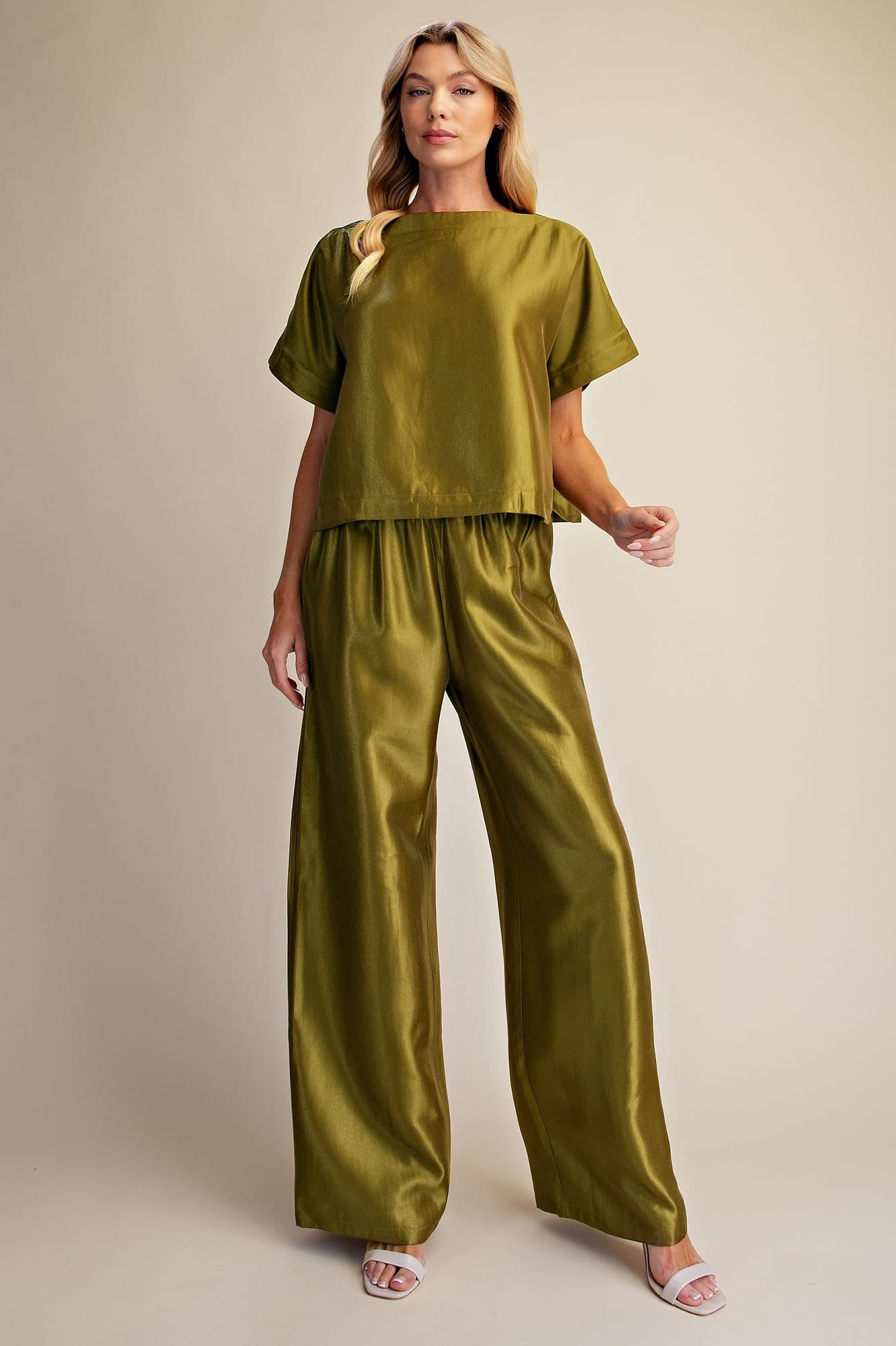 P8413 - OLIVE