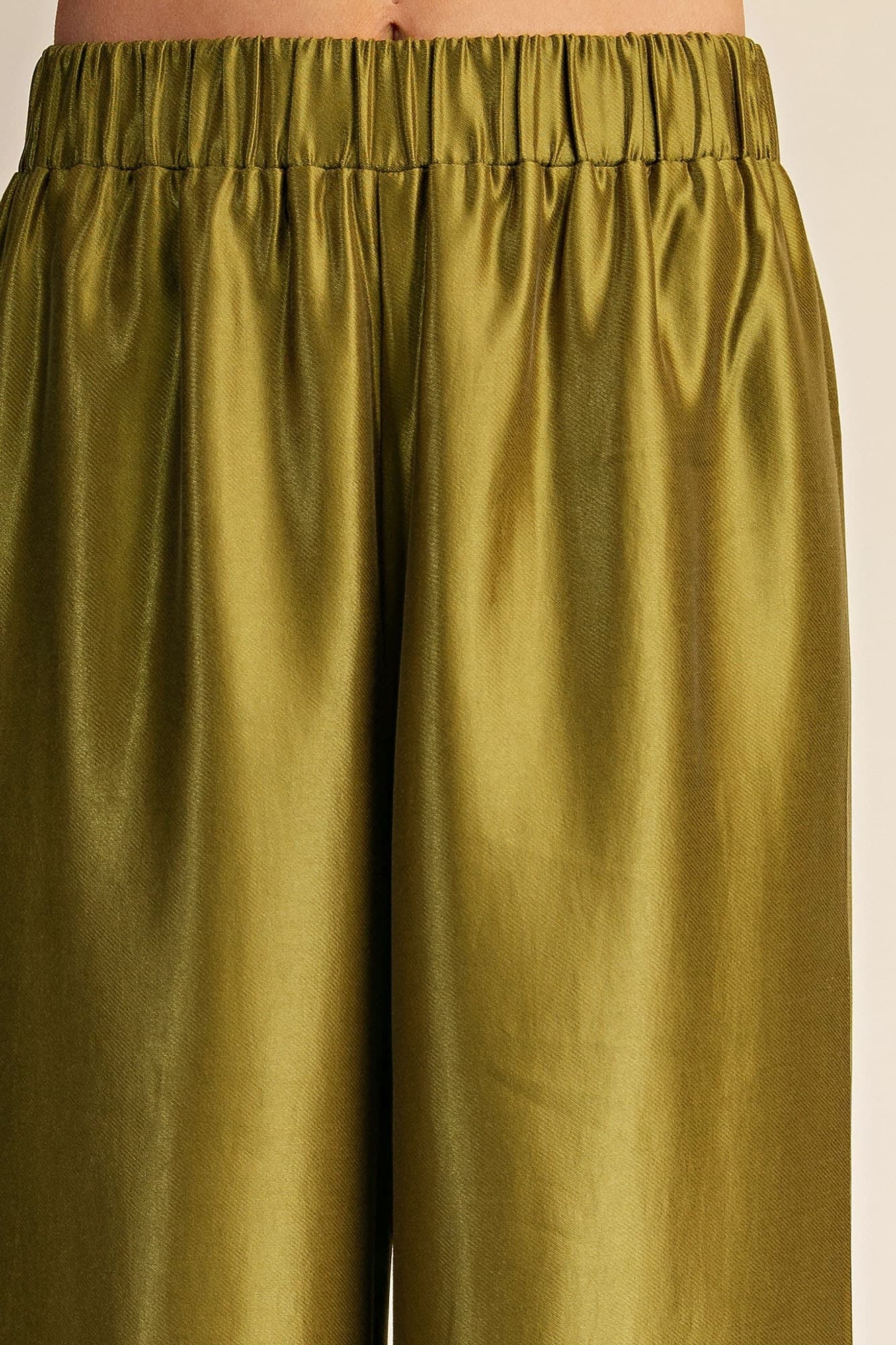 P8413 - OLIVE