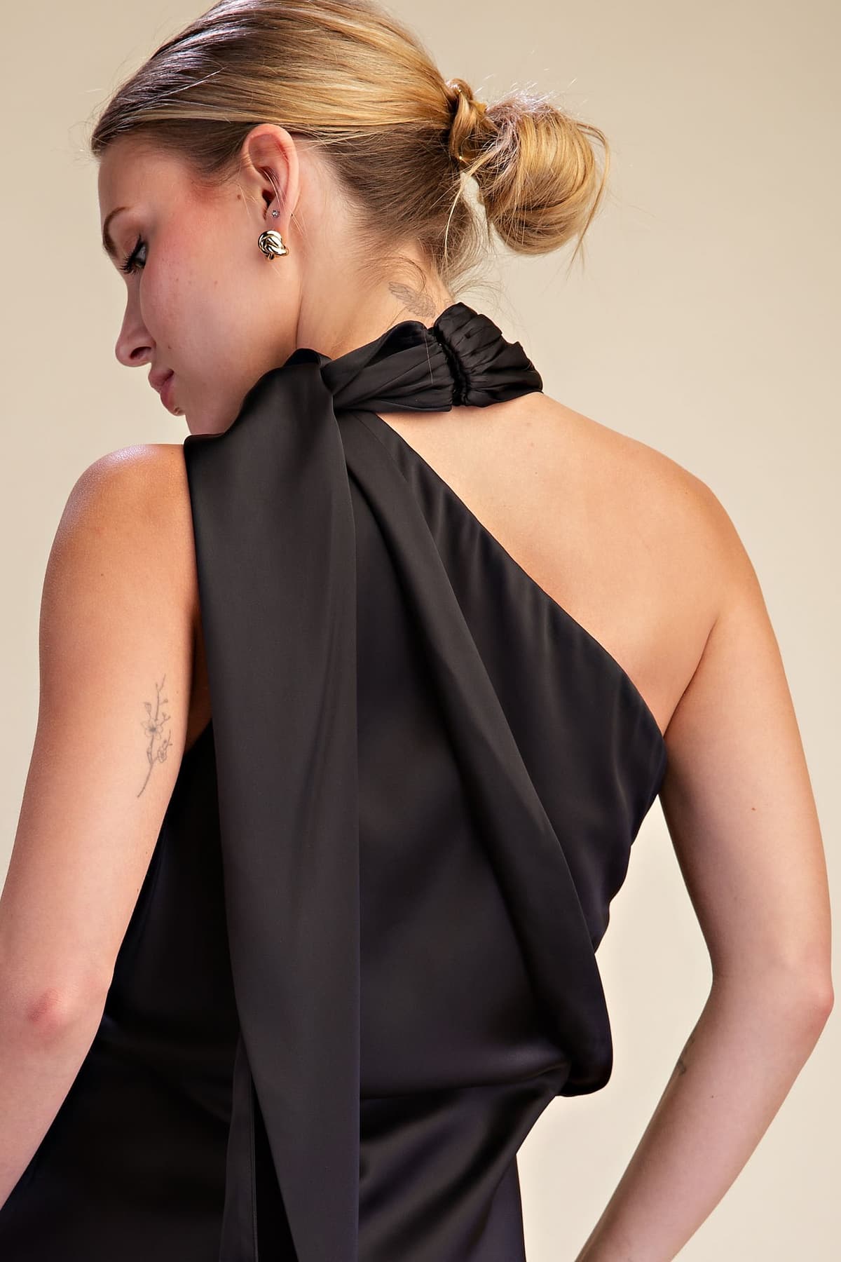 D9359 - BLACK
