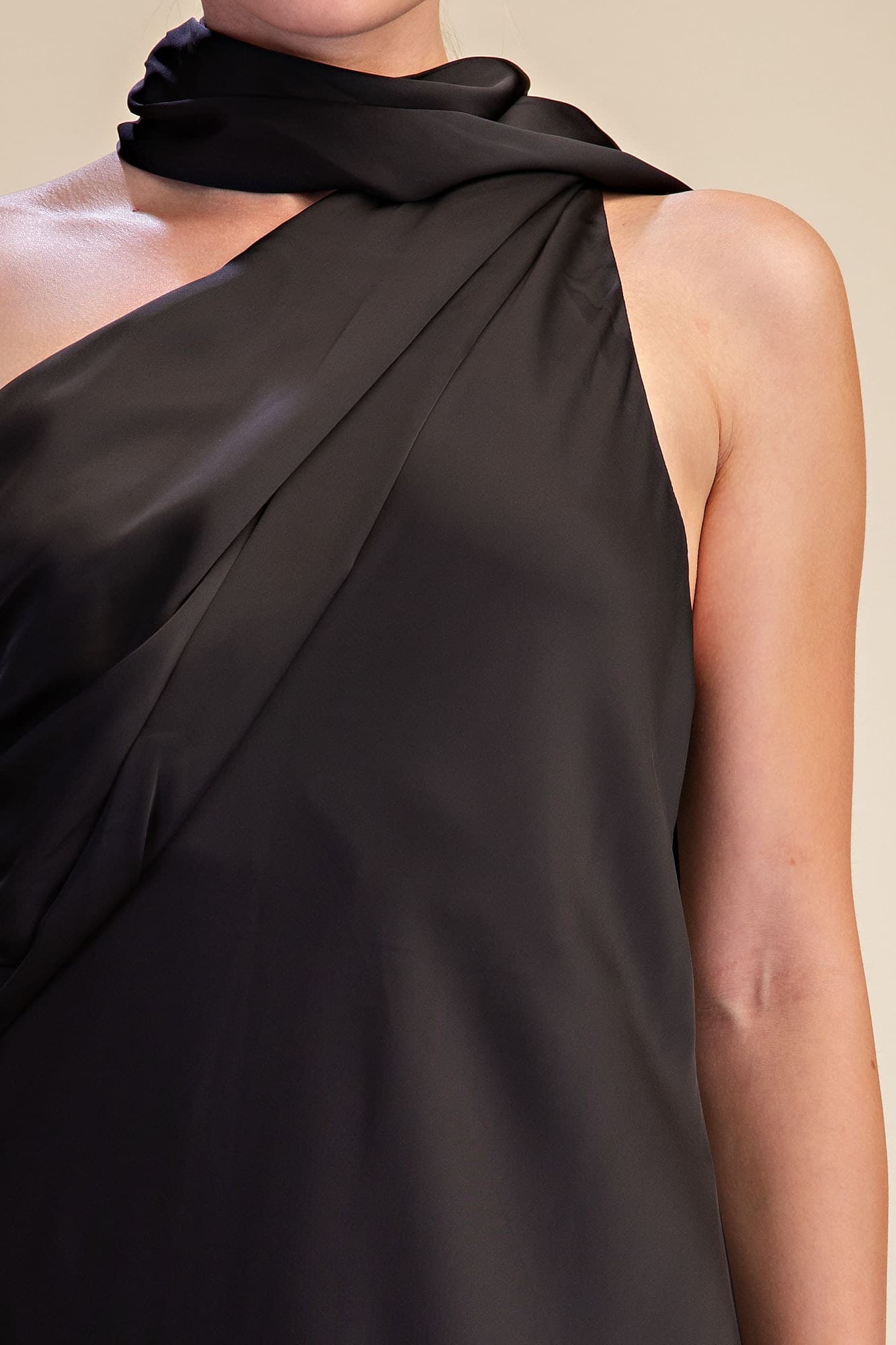 D9359 - BLACK