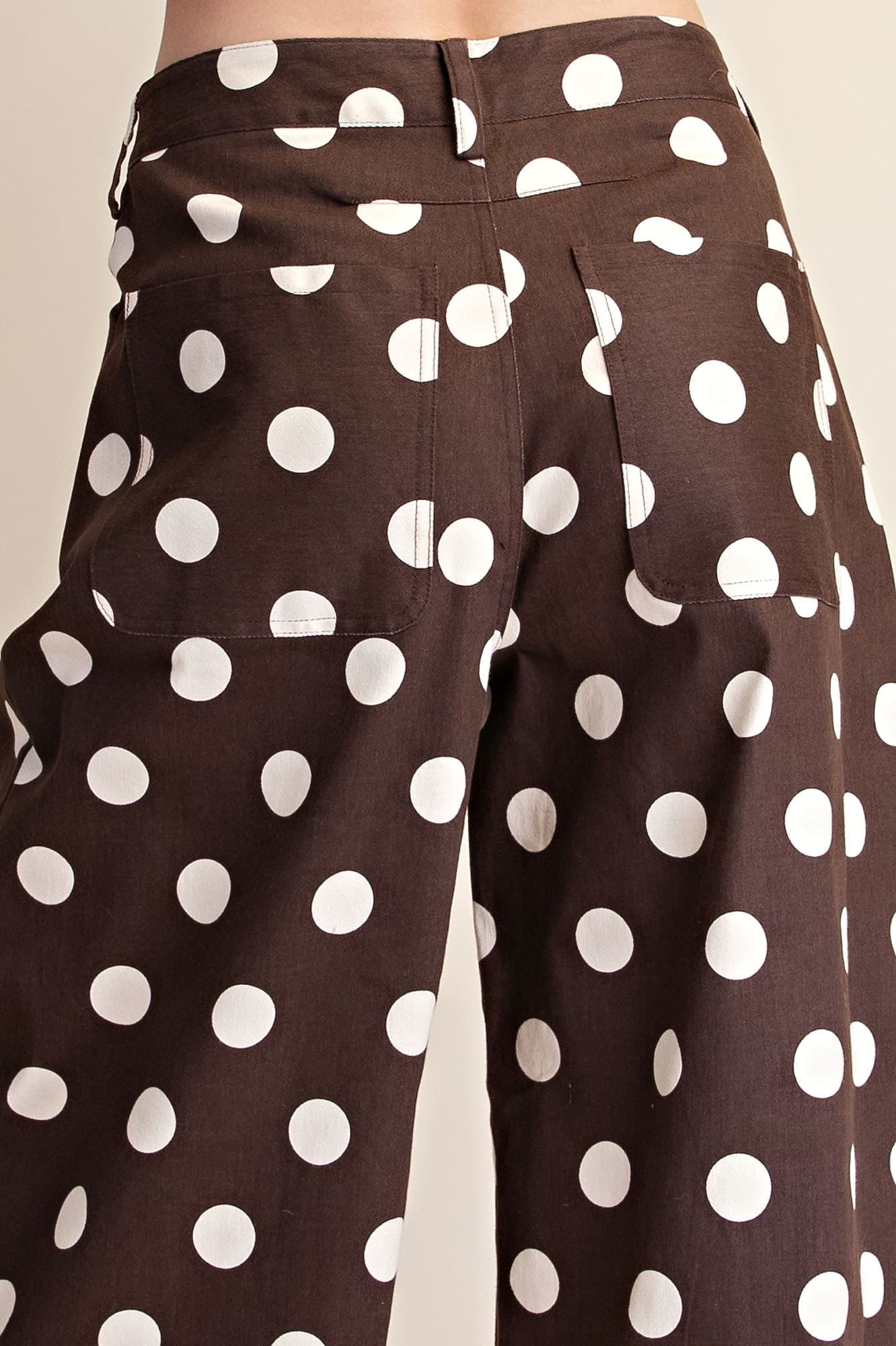 P8464 - BROWN