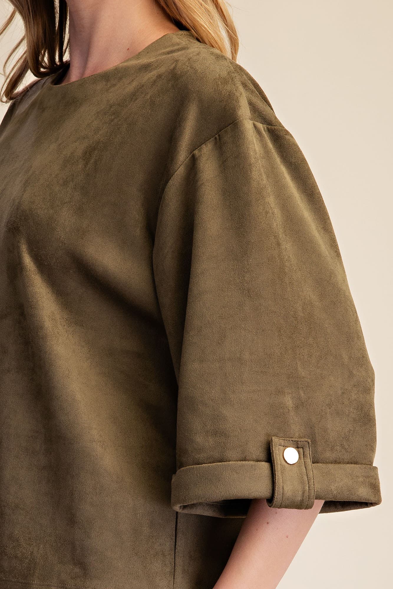 T8408 - OLIVE