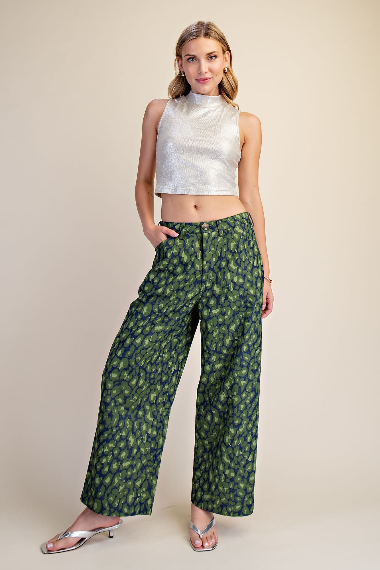 P8479 - GREEN