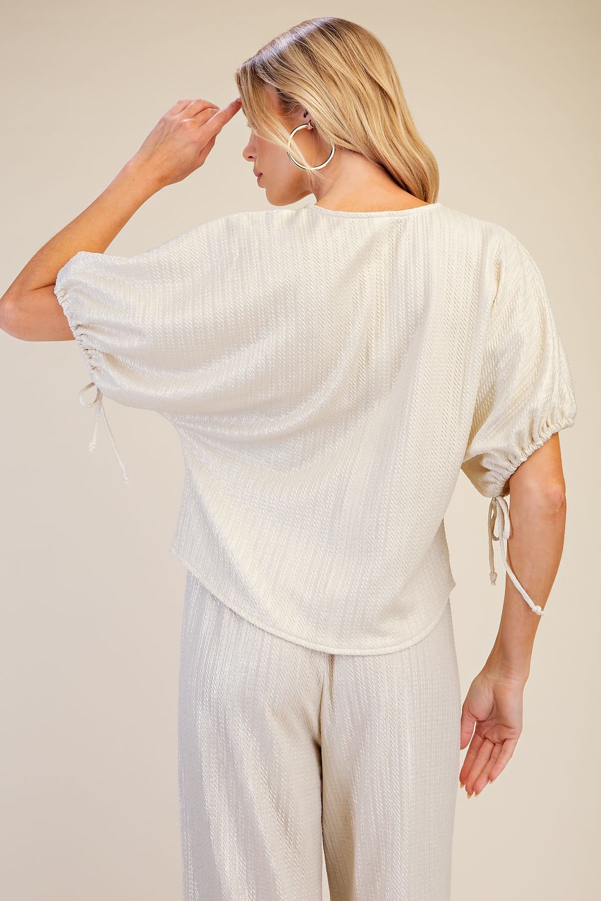 T8327 - IVORY