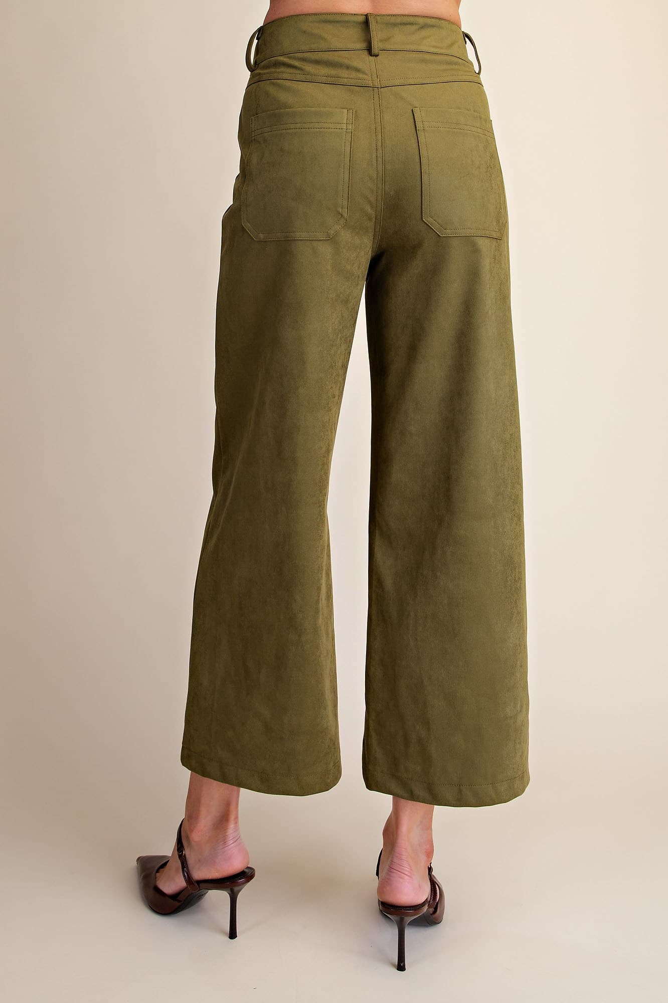 P8489 - OLIVE