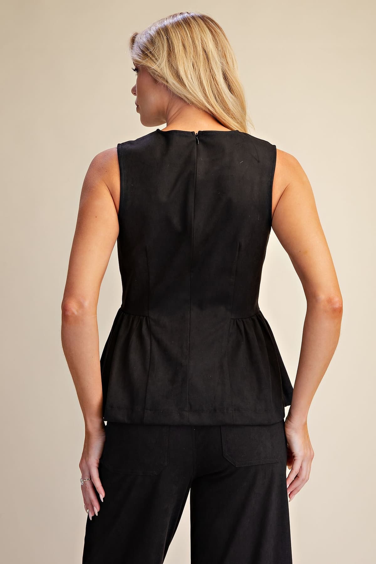 T8488 - BLACK