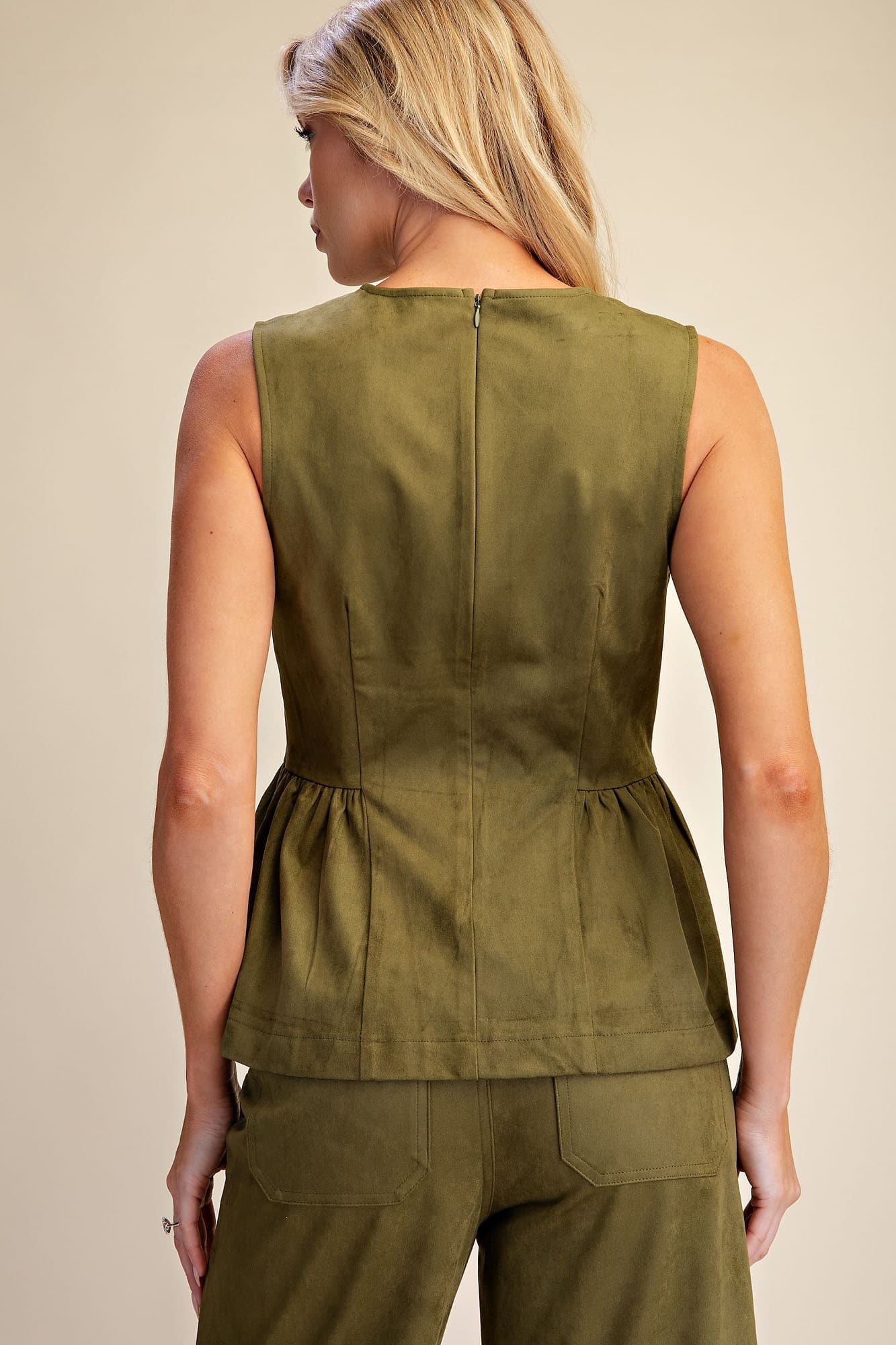T8488 - OLIVE
