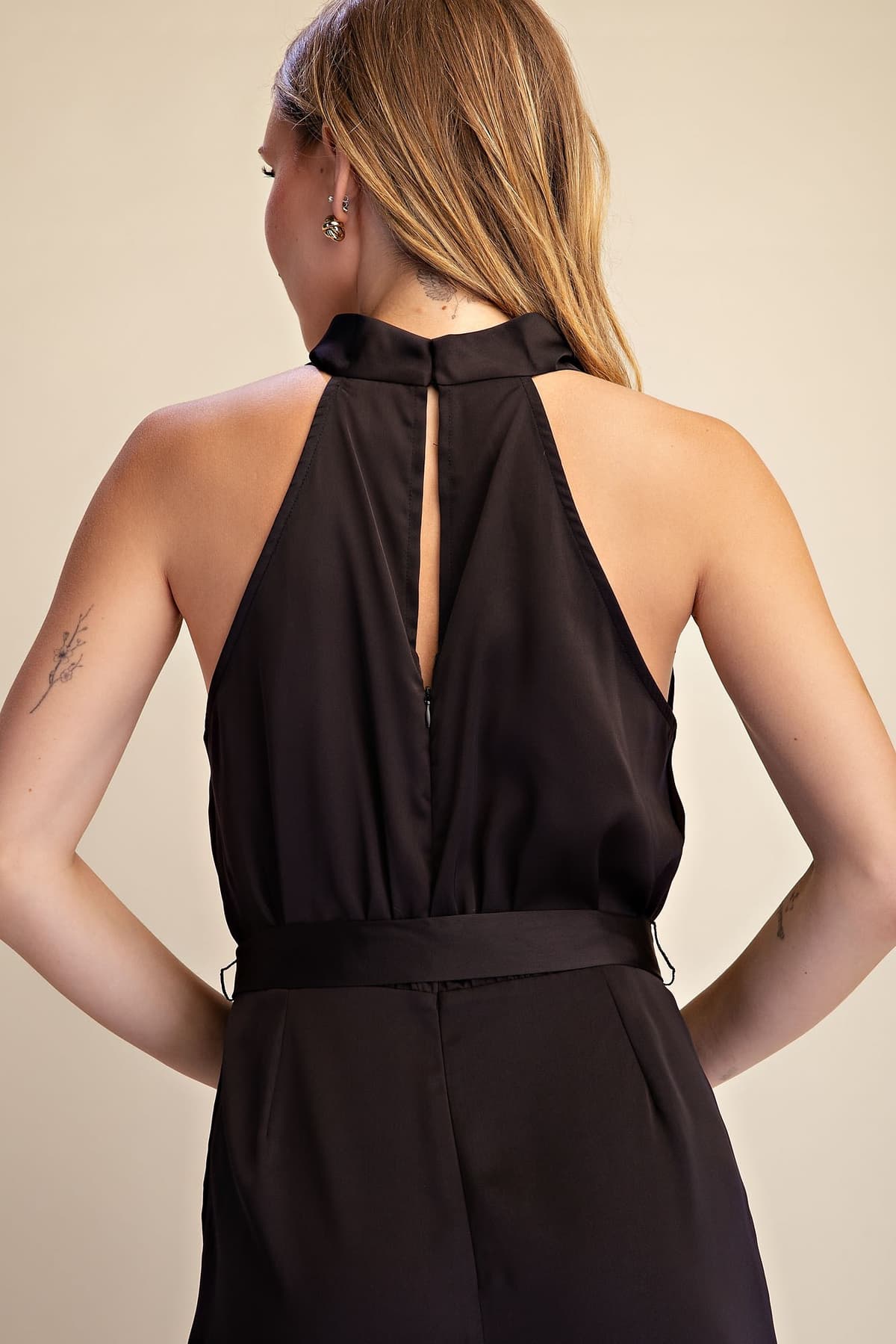 P8448 - BLACK