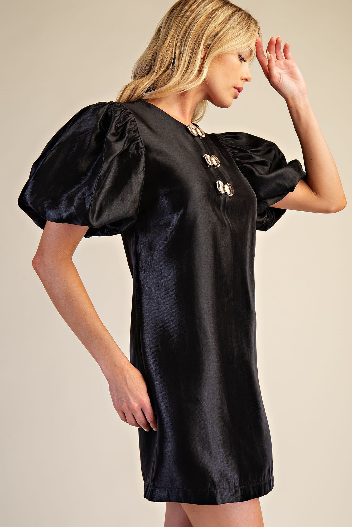D8460 - BLACK