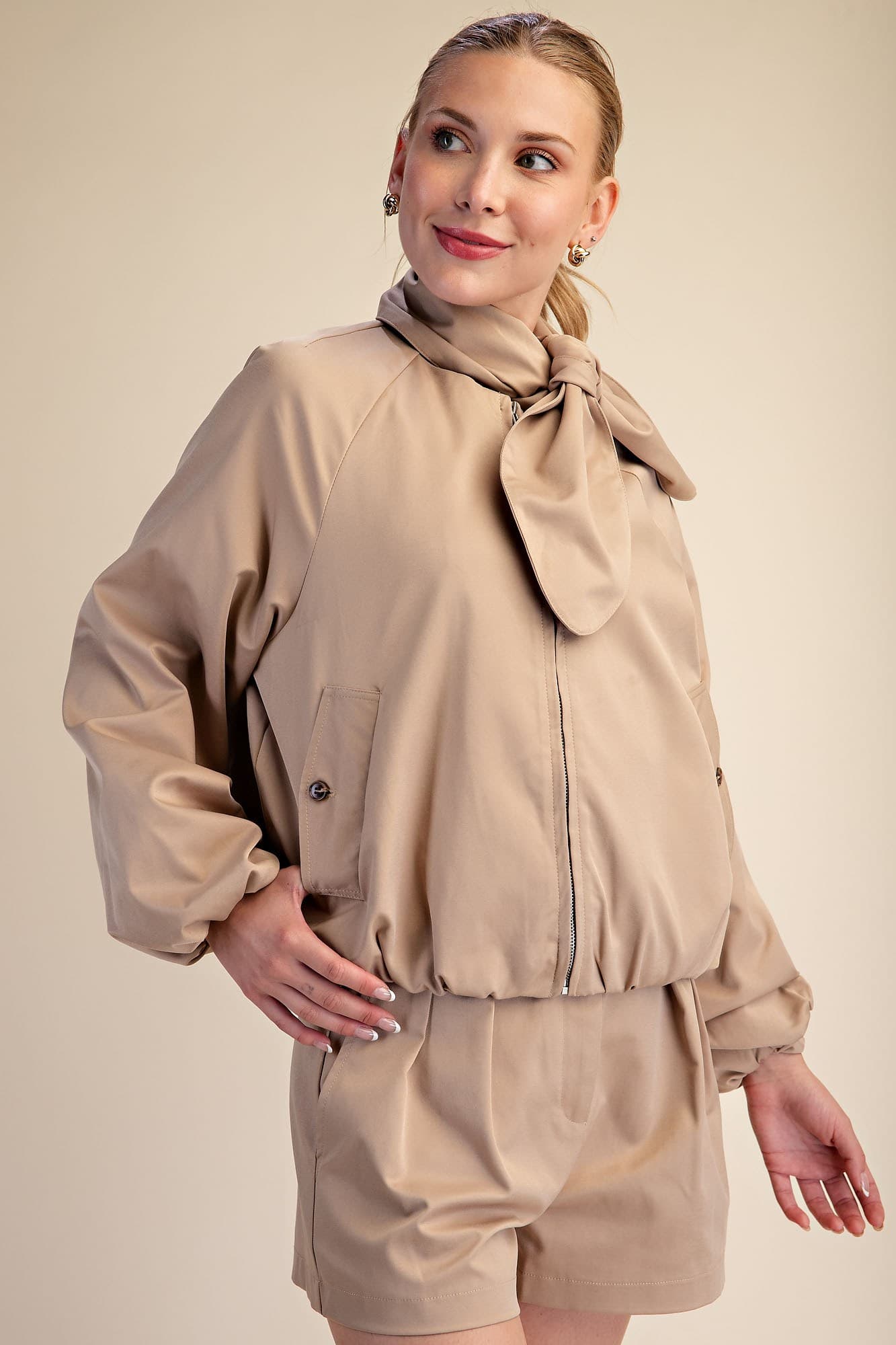J8427 - BEIGE