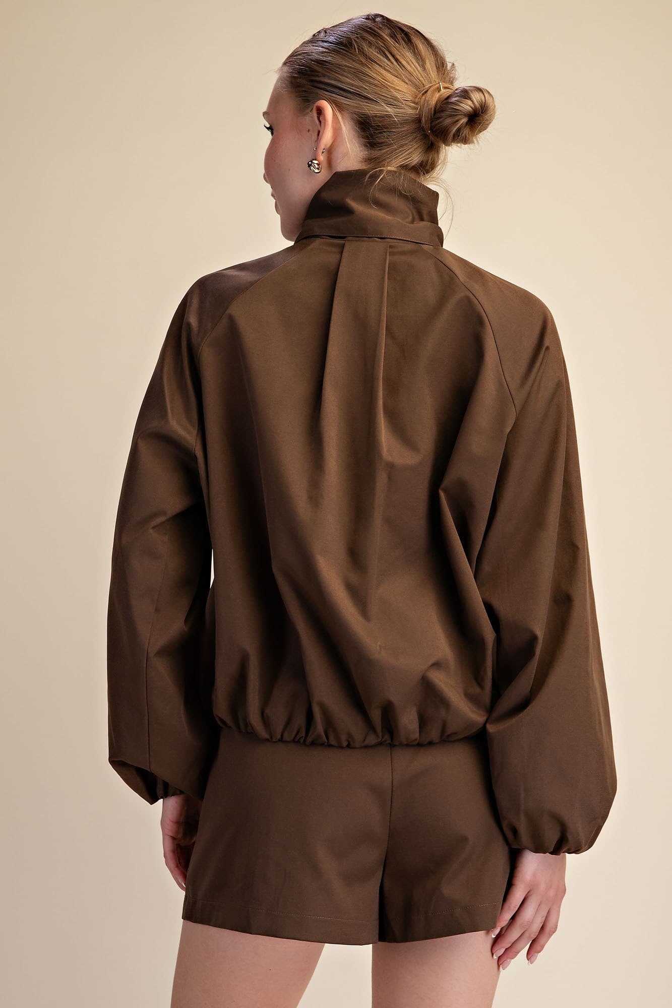 J8427 - BROWN
