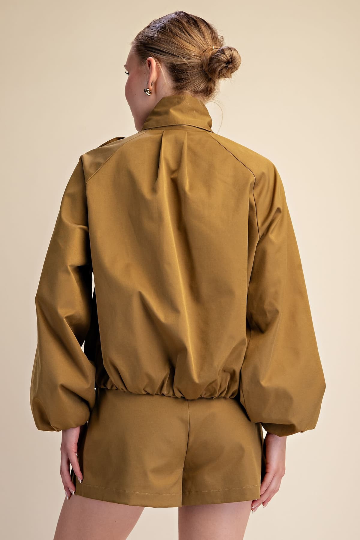 J8427 - OLIVE