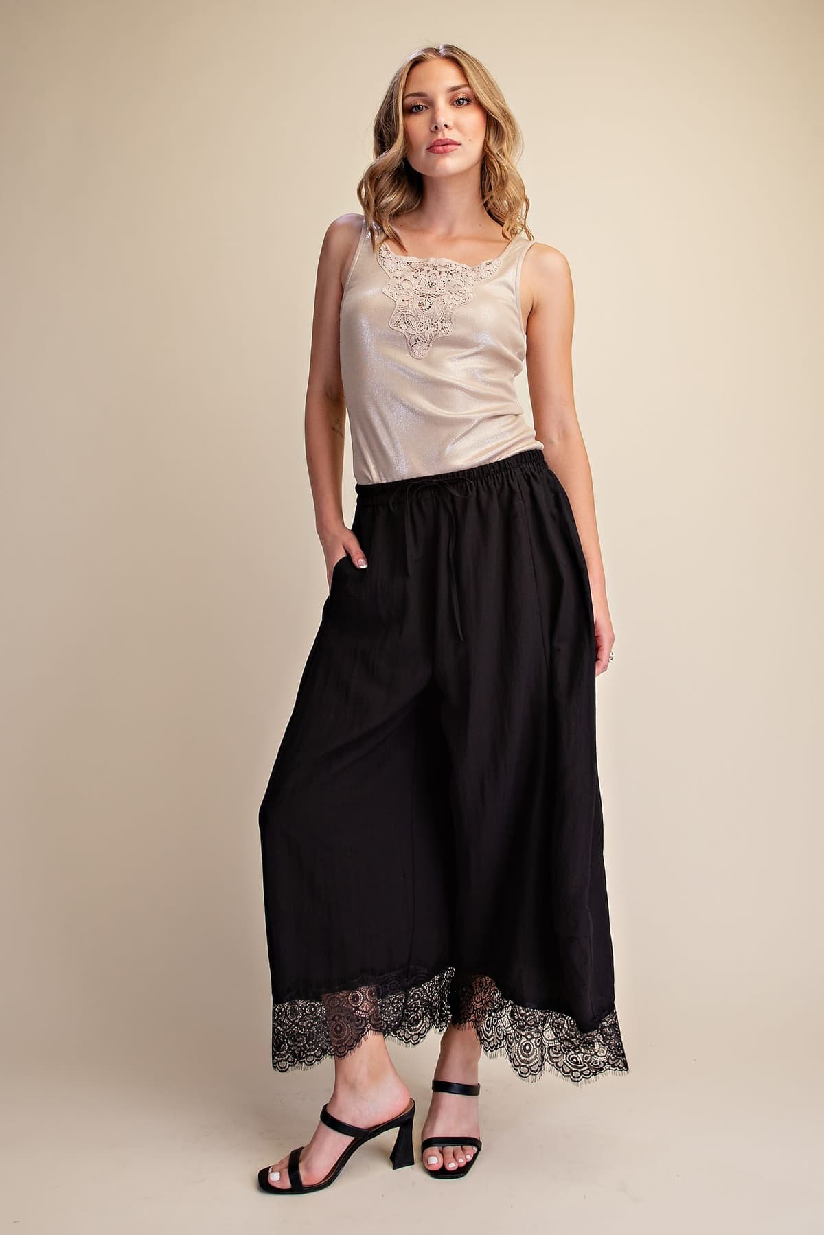T8445 - BEIGE