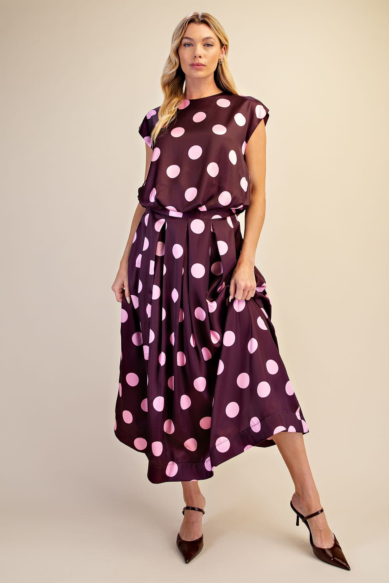 T8478 - PLUM