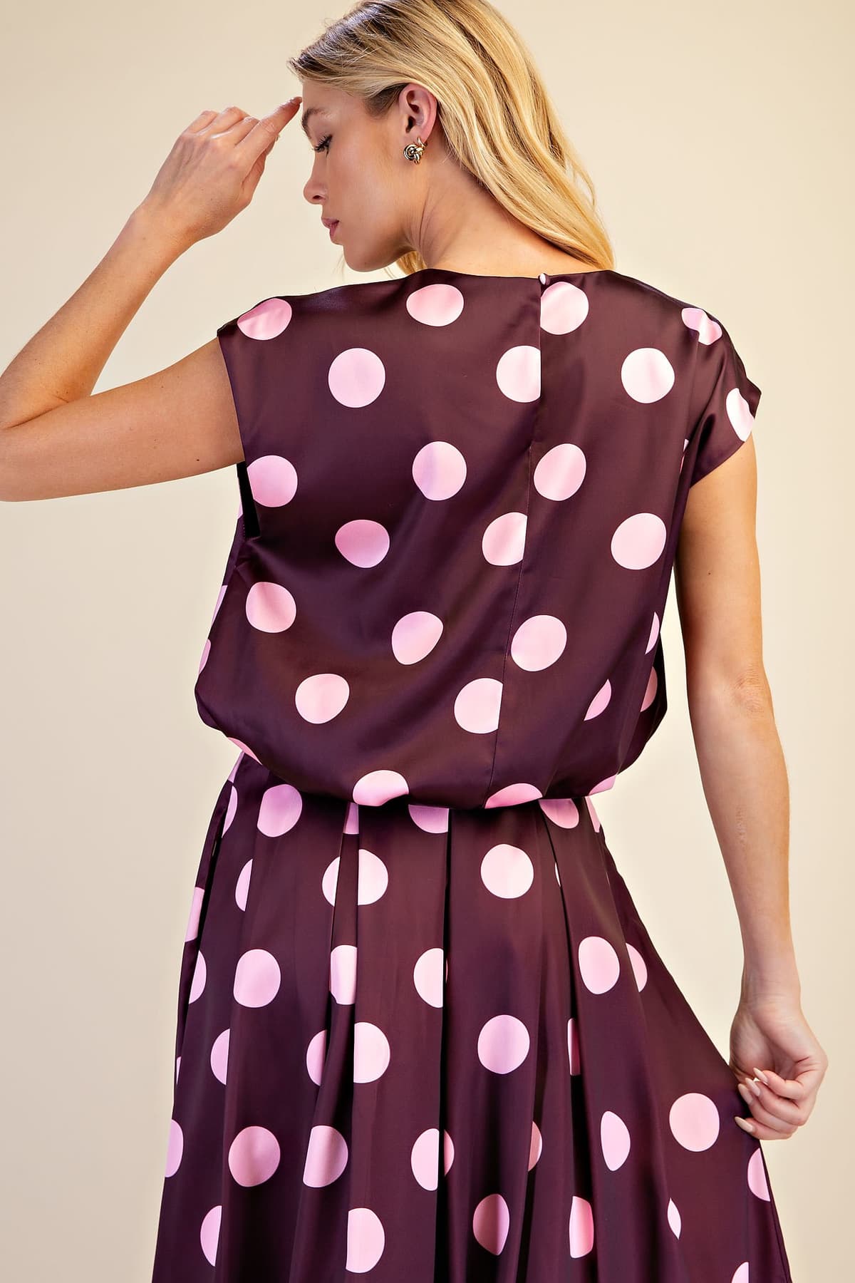 T8478 - PLUM