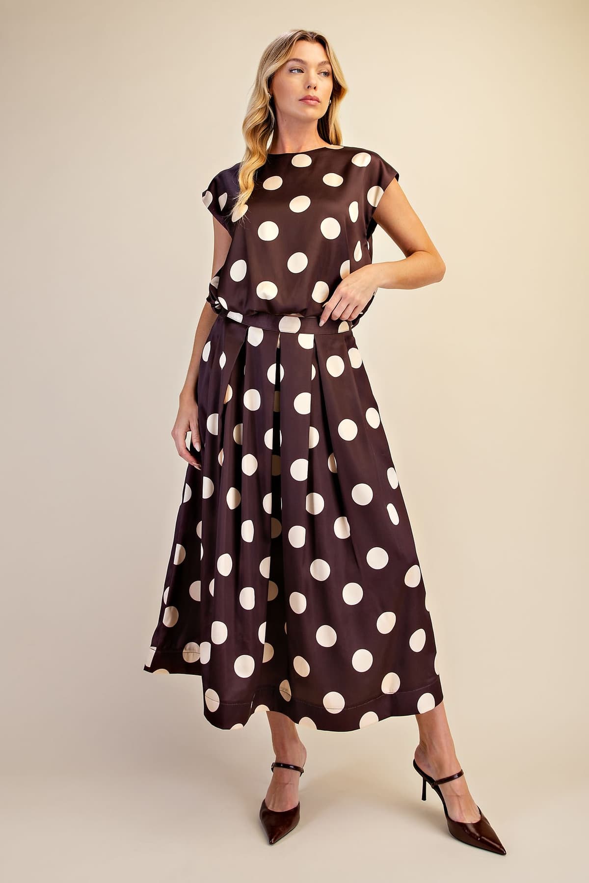 S8477 - BROWN