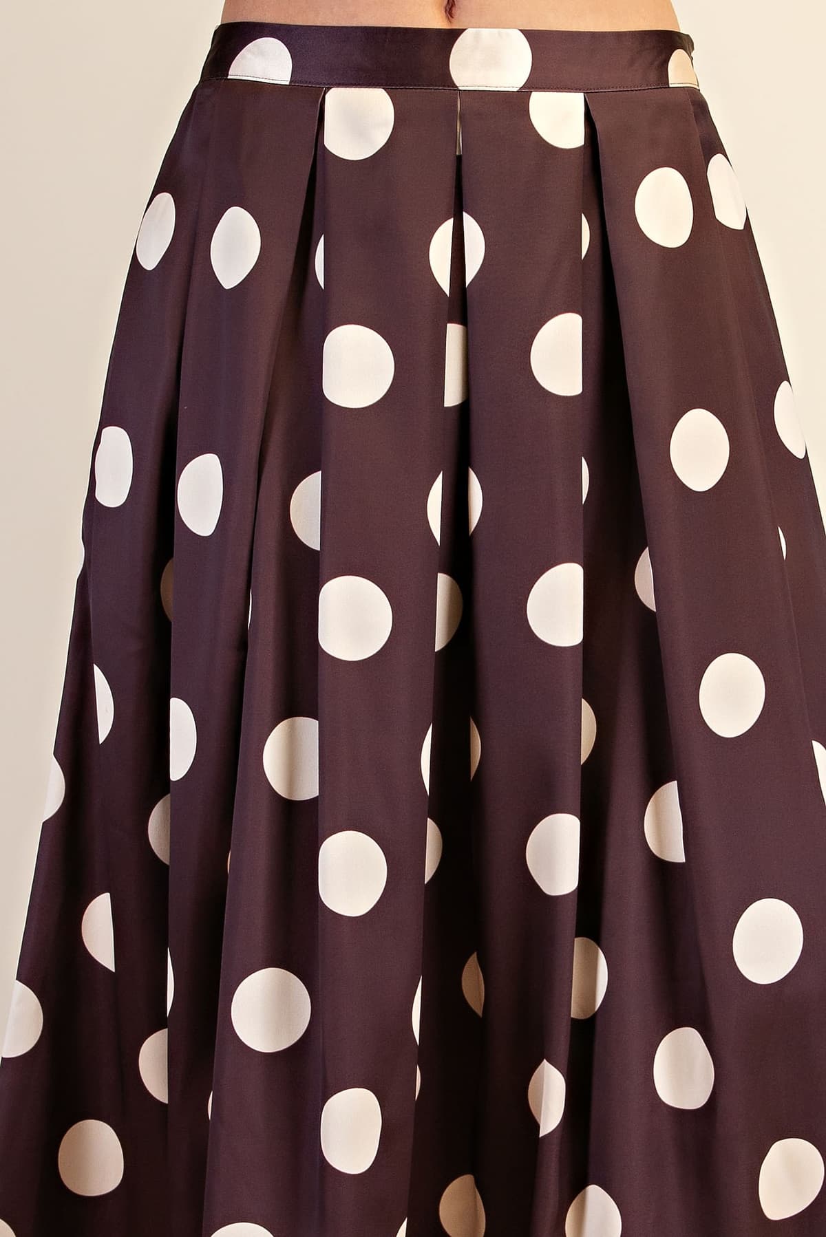S8477 - BROWN
