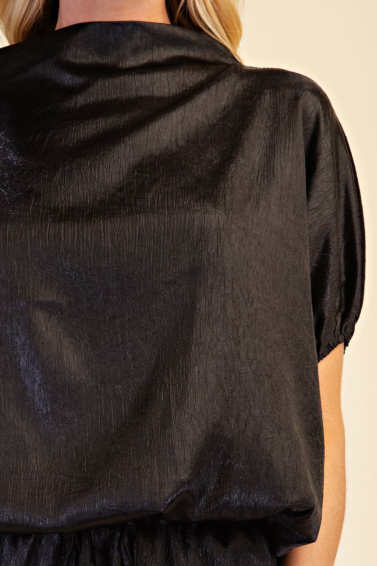 T9328 - BLACK