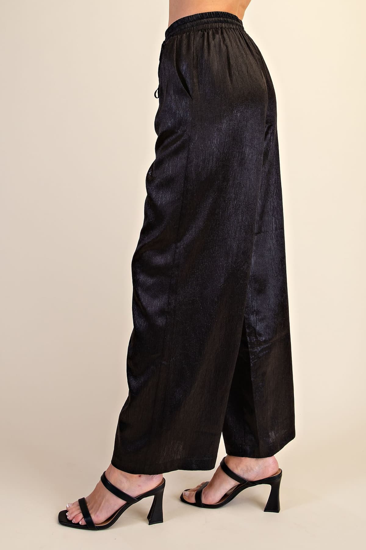 P9321 - BLACK