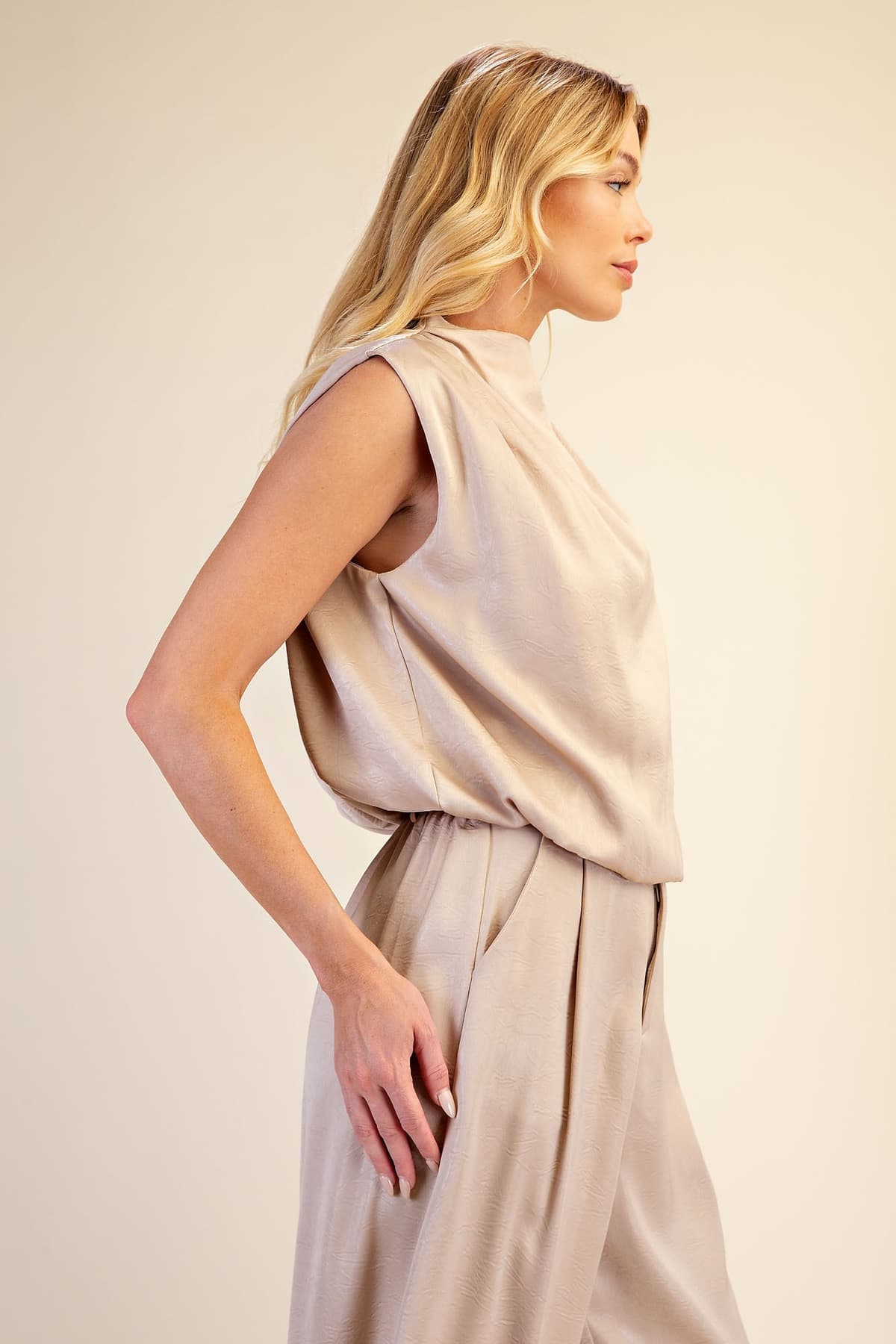 T8518 - BEIGE