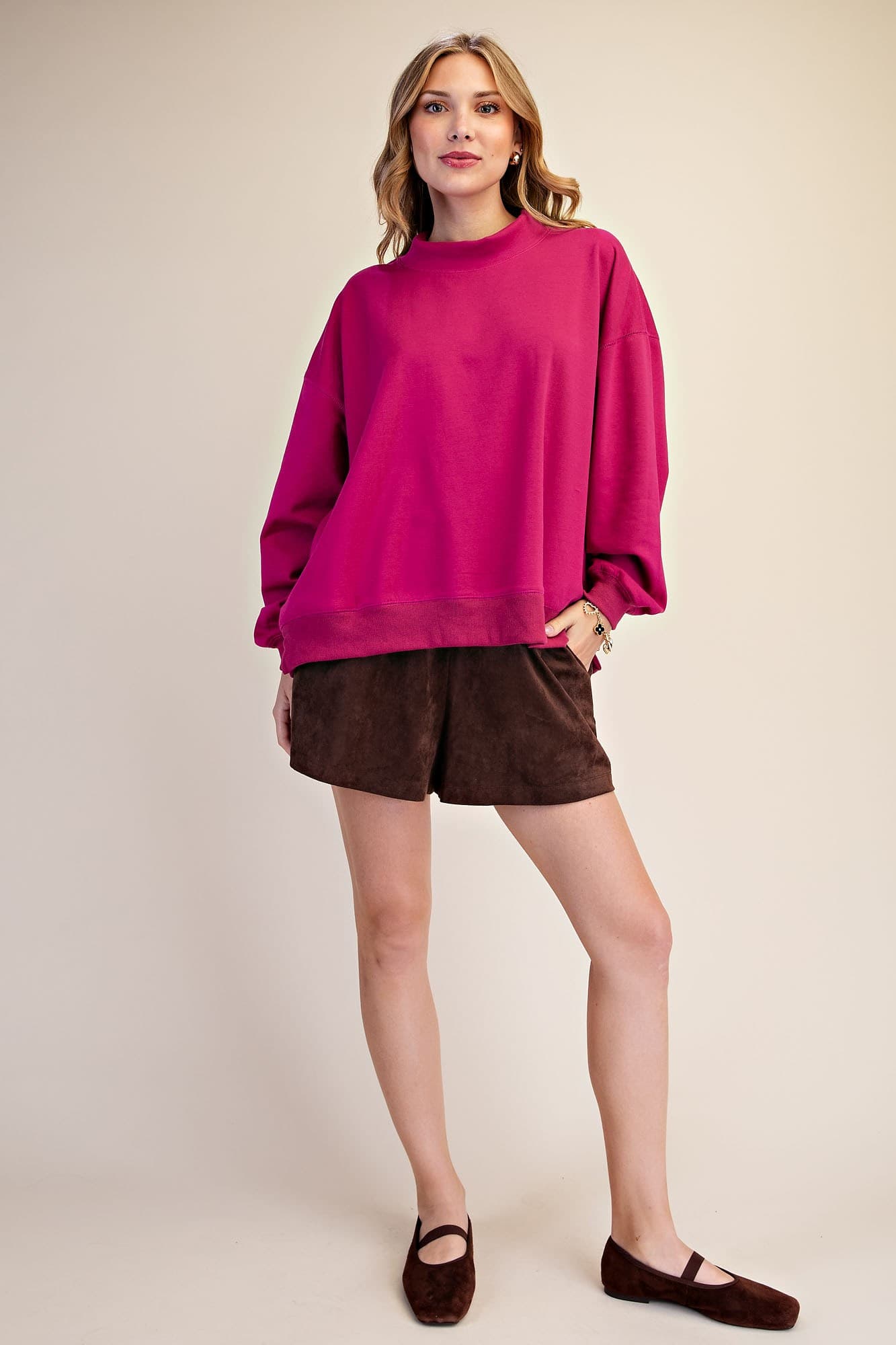 T8354 - PLUM