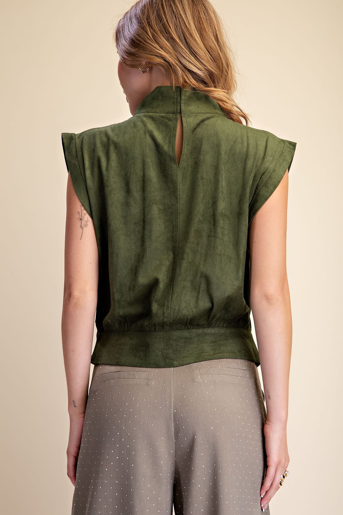 T9187 - OLIVE