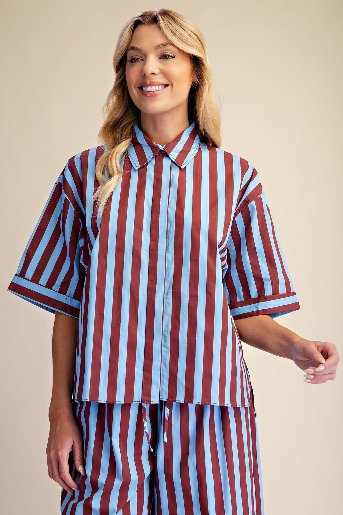 T8402 - BURGUNDY