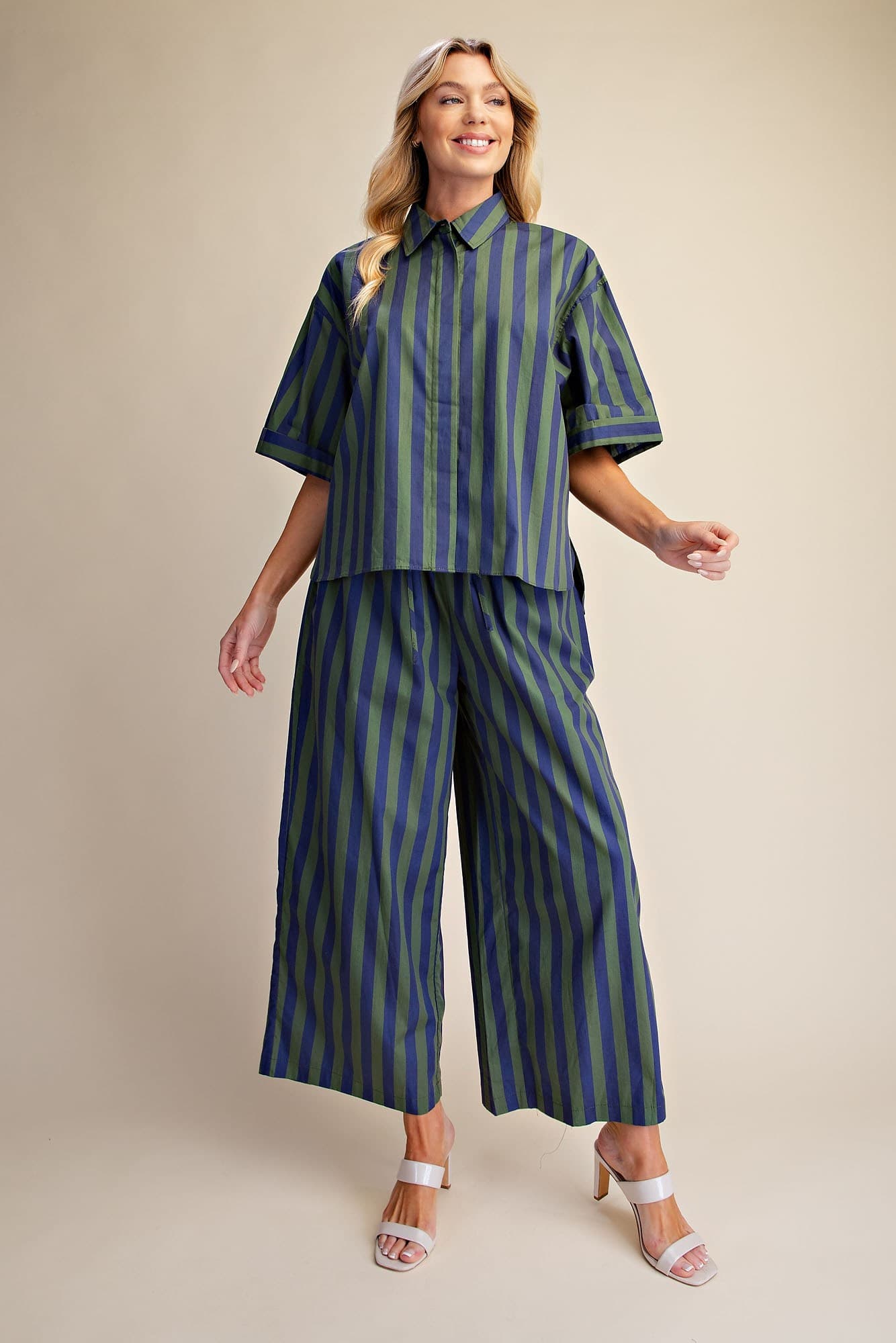 T8402 - OLIVE