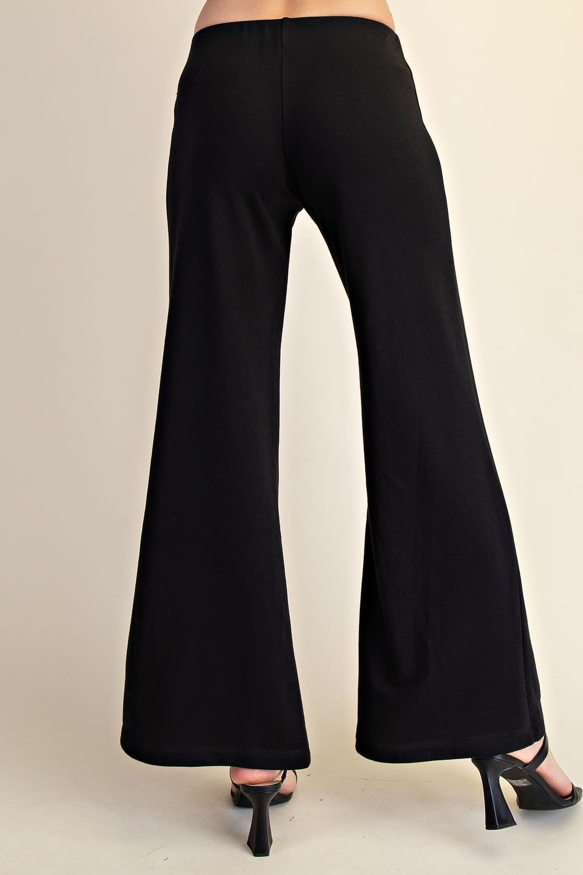 P9374 - BLACK