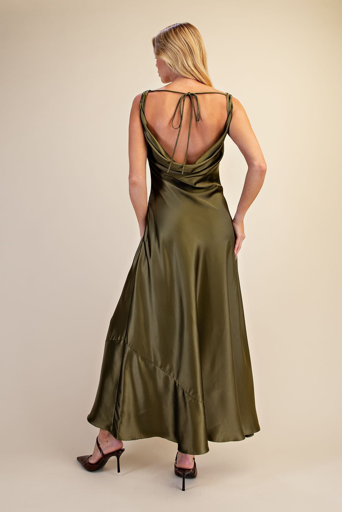 D9358 - OLIVE