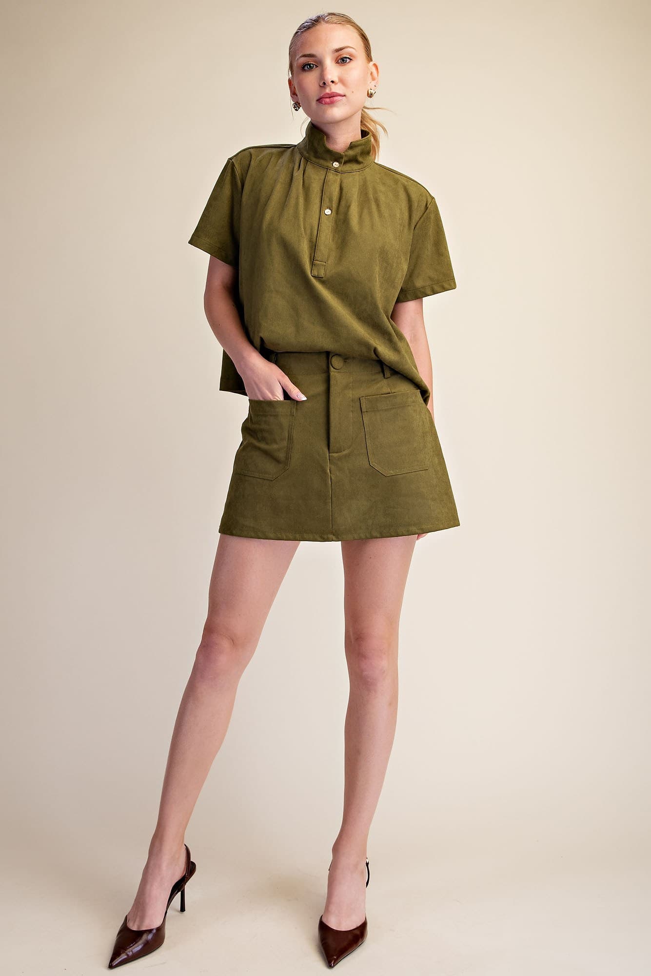 P8387 - OLIVE