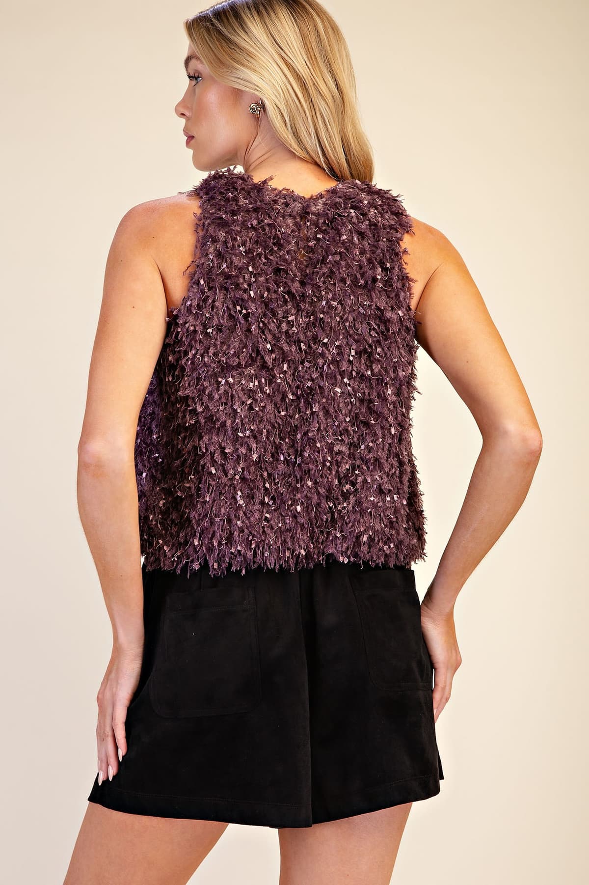T9377 - PLUM