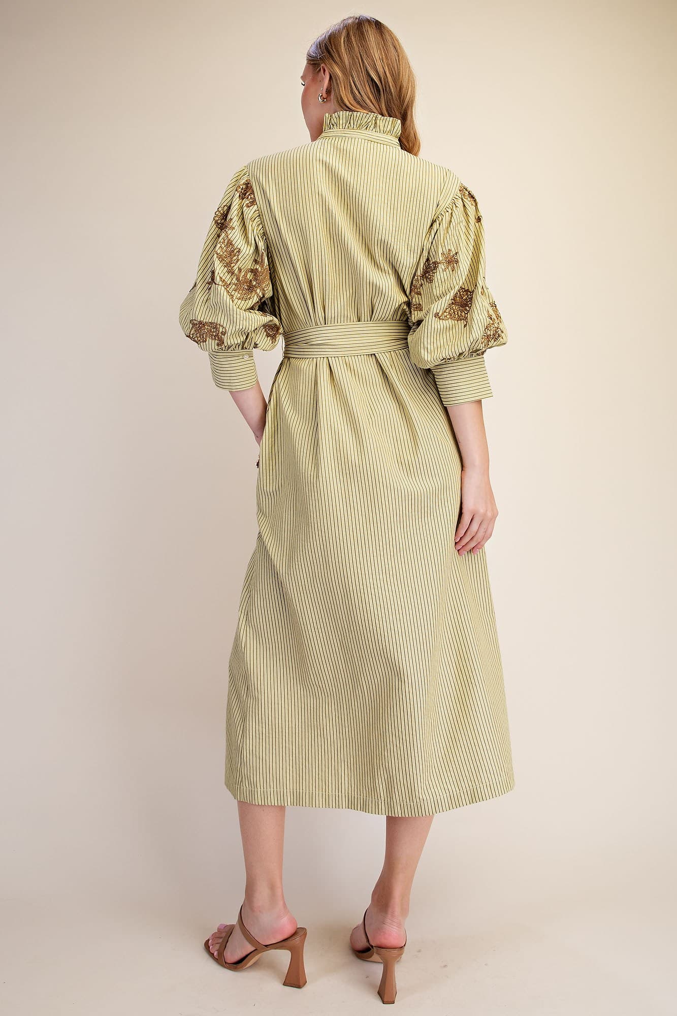 D8473 - OLIVE