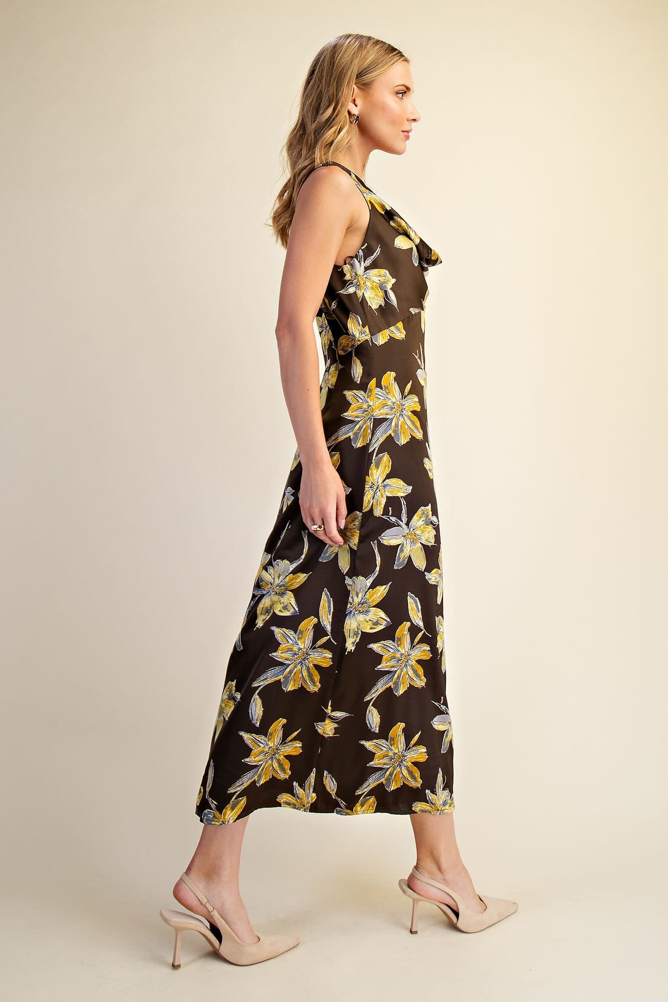 D8441 - BROWN
