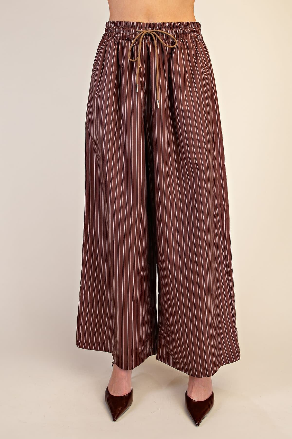 P8487 - BROWN
