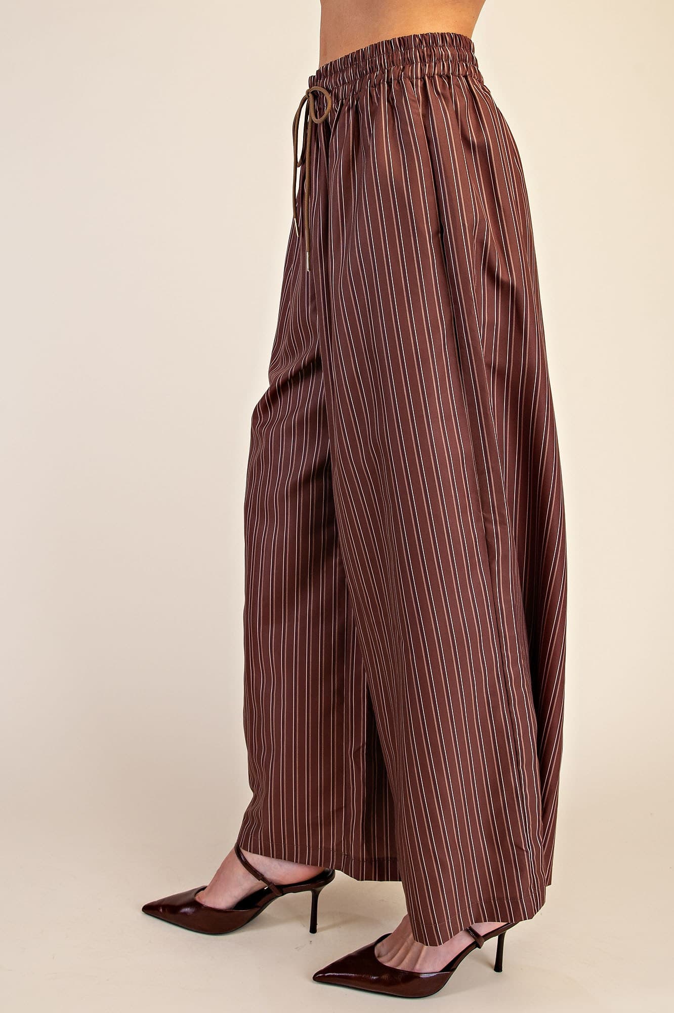 P8487 - BROWN