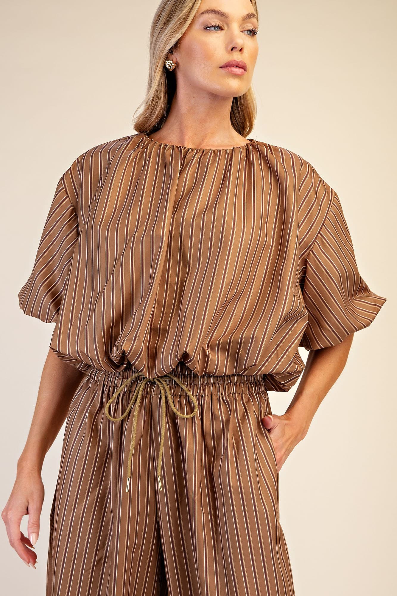 T8486 - OLIVE