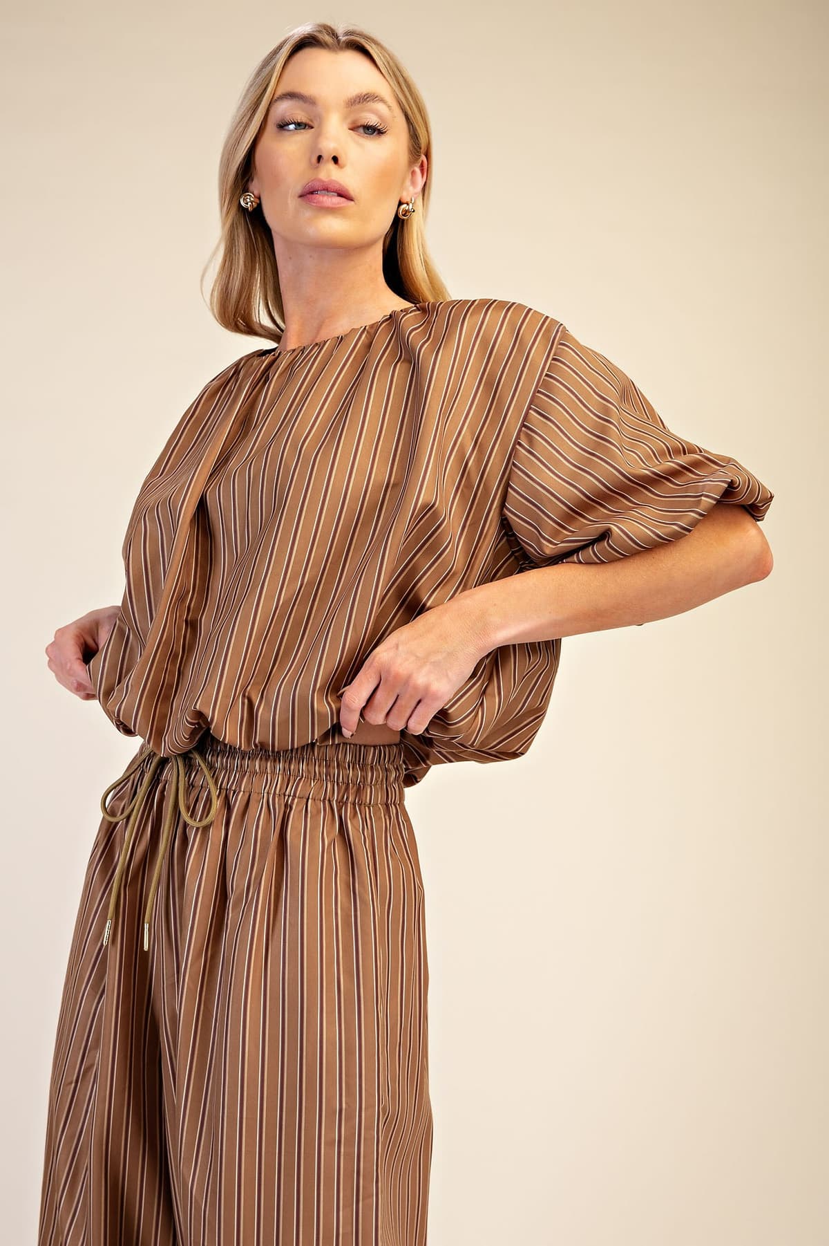 T8486 - OLIVE