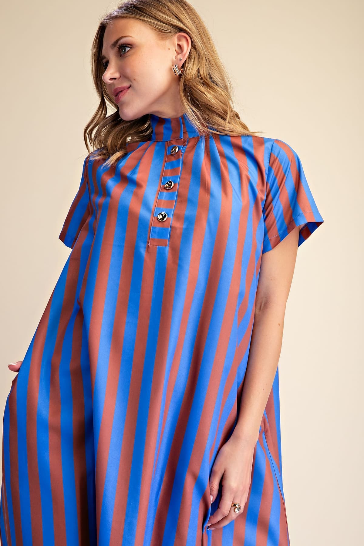 D8481 - ROYAL