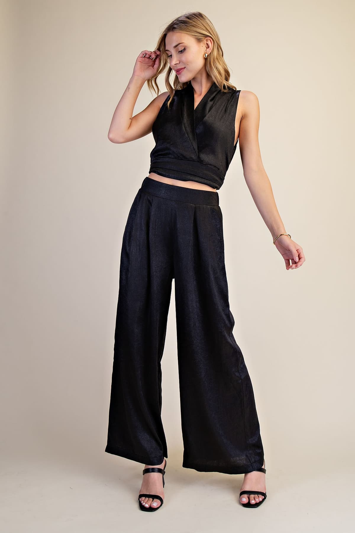 P8452 - BLACK