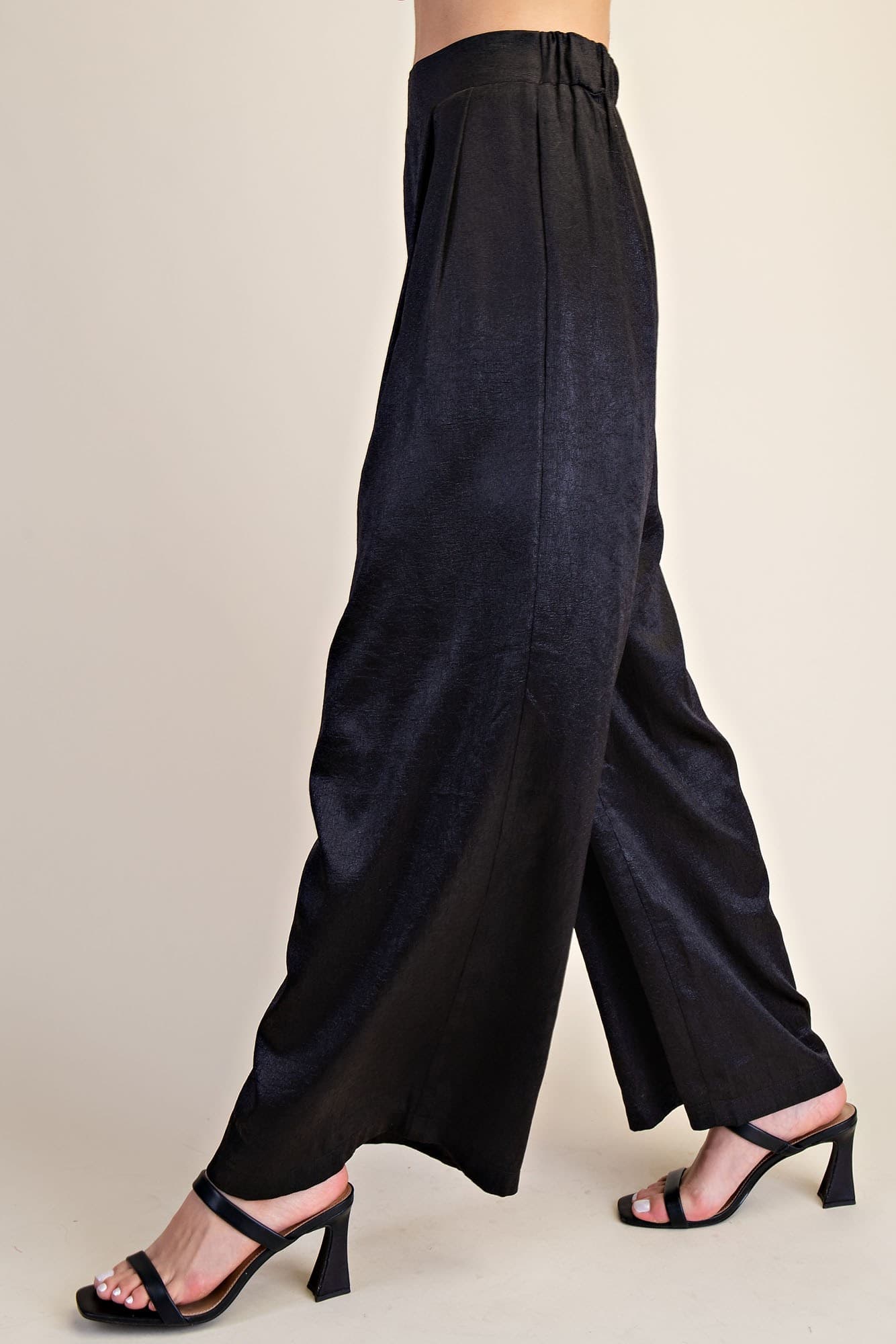 P8452 - BLACK