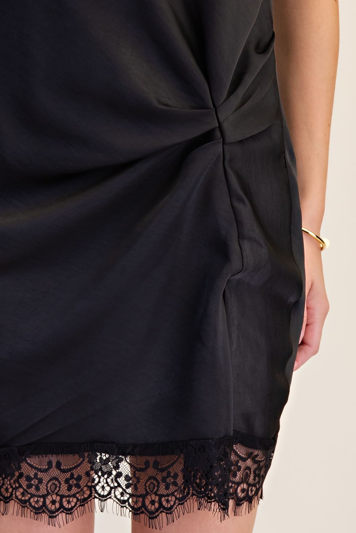 D9191 - BLACK