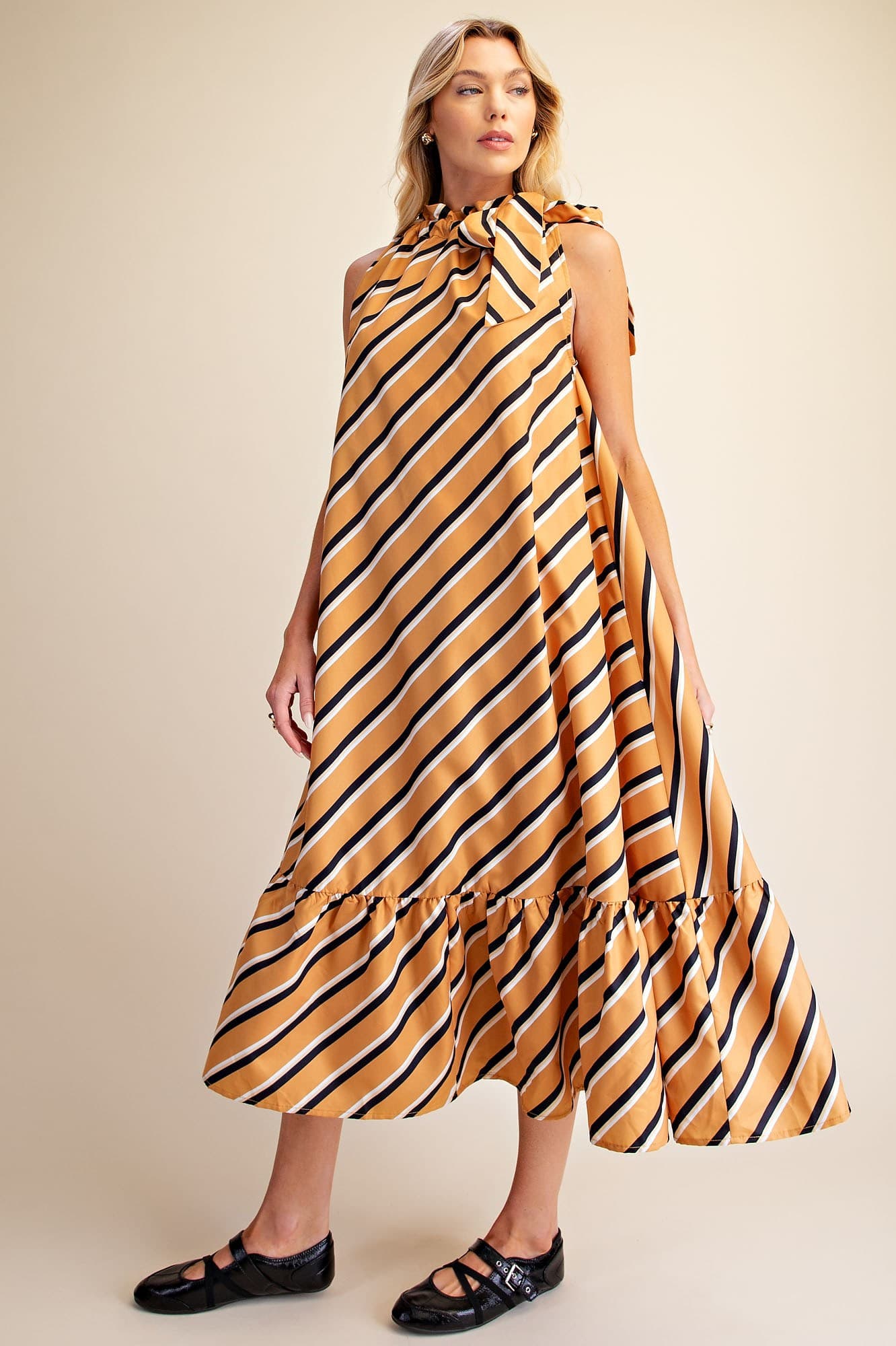 D8497 - MUSTARD