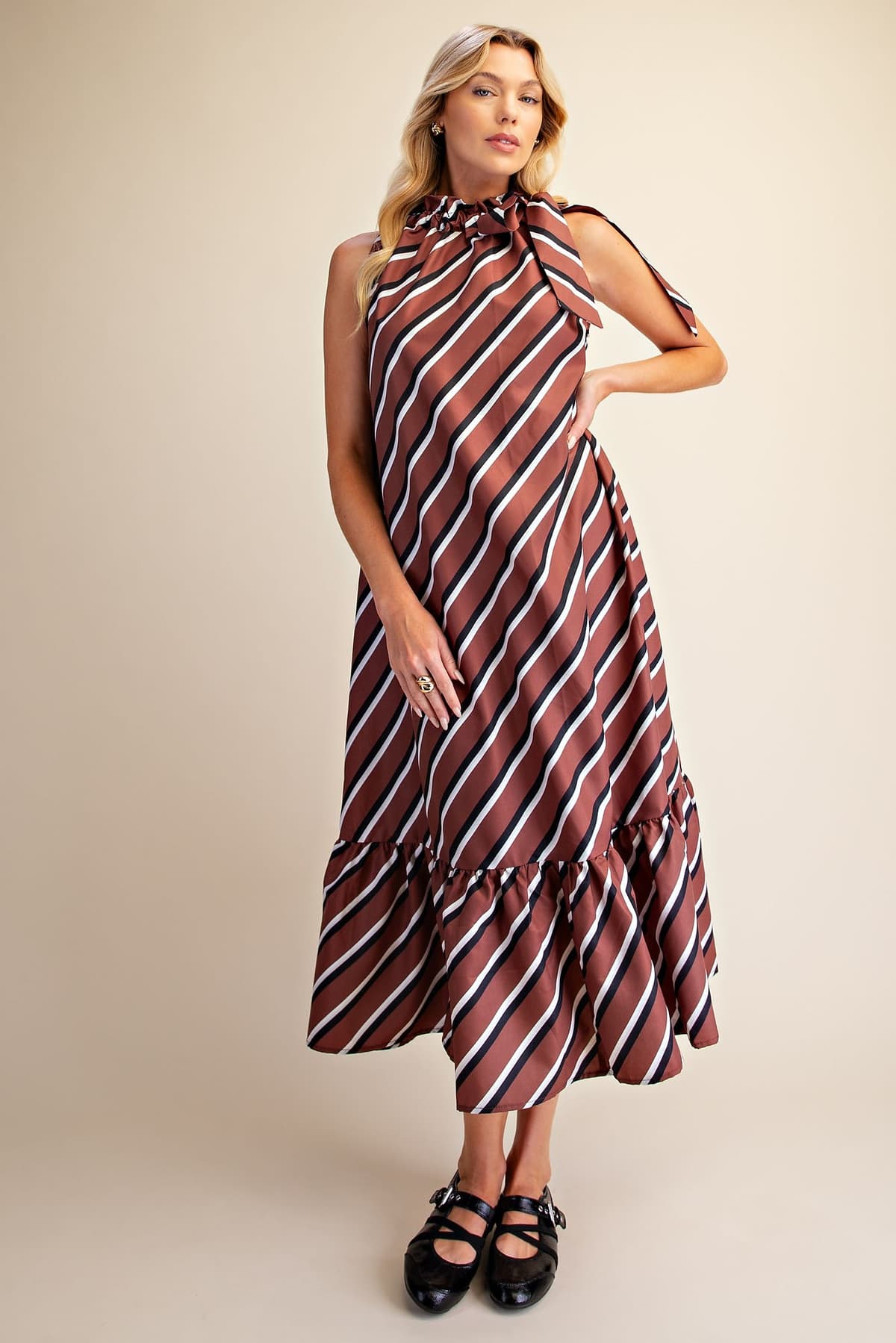 D8497 - BROWN