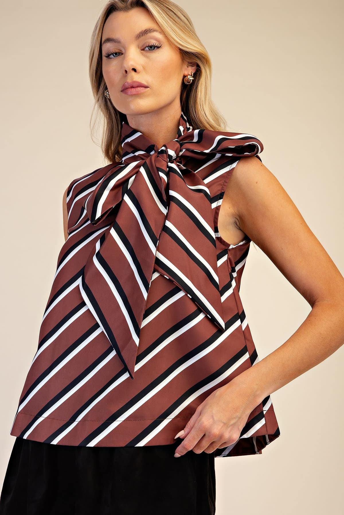 T8496 - BROWN